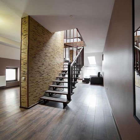 Apartments On Mitny Square إلفيف المظهر الخارجي الصورة